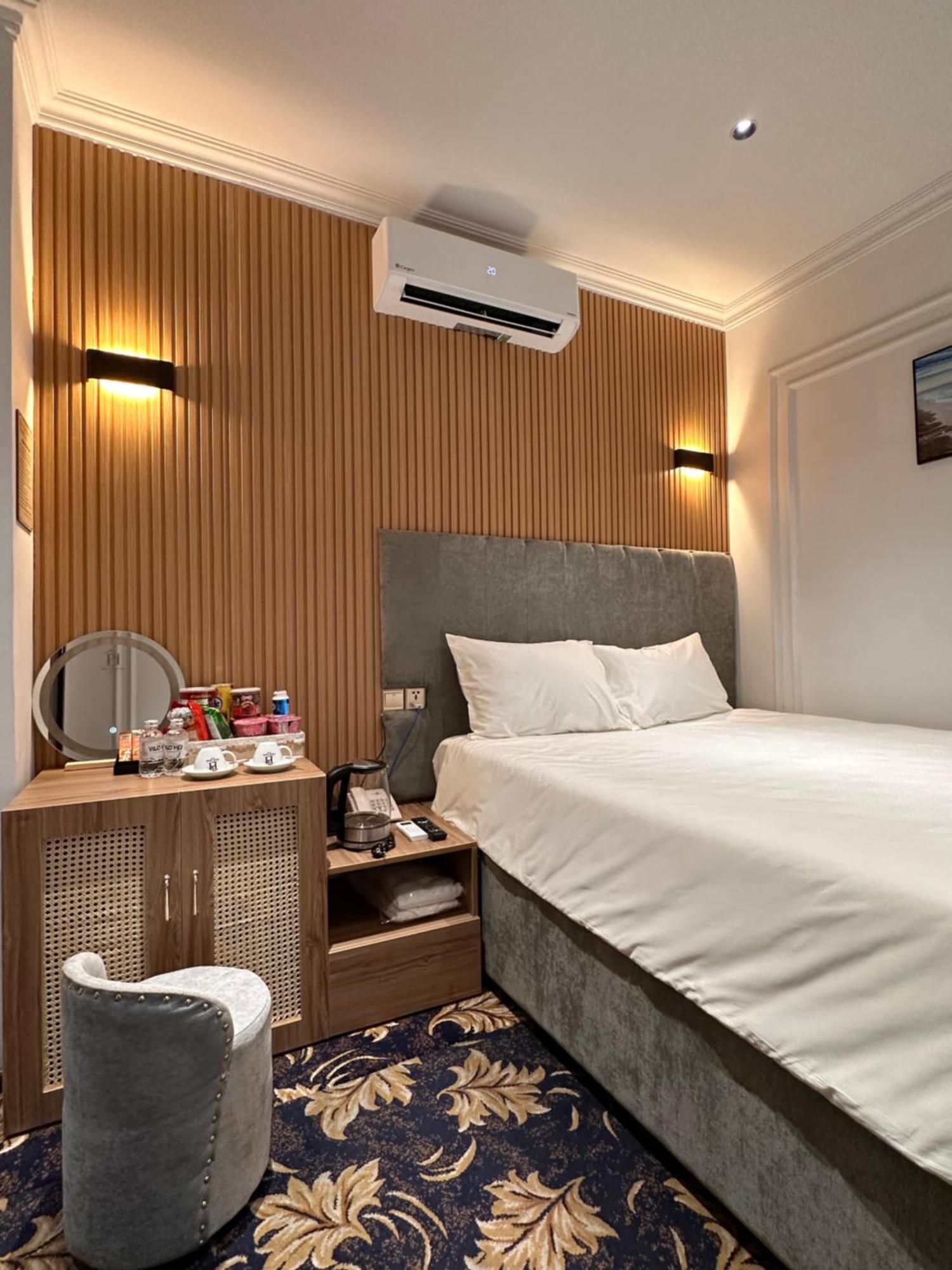Phuoc Hung 3 Hotel Vĩnh Long Quarto foto